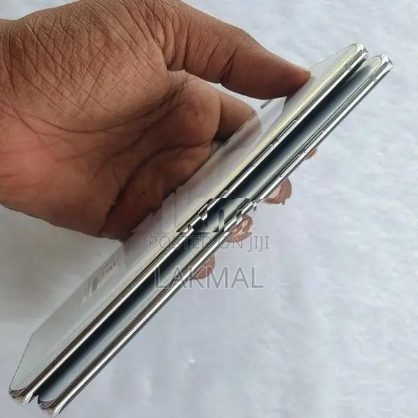 LG Velvet 5G (Used)