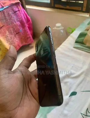 Apple iPhone XS Max (Used)