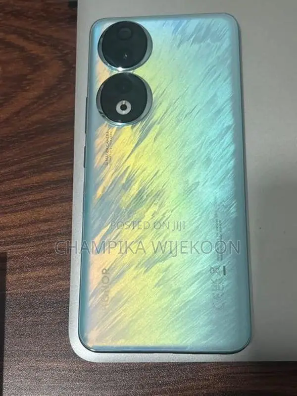 Honor 90 (Used)