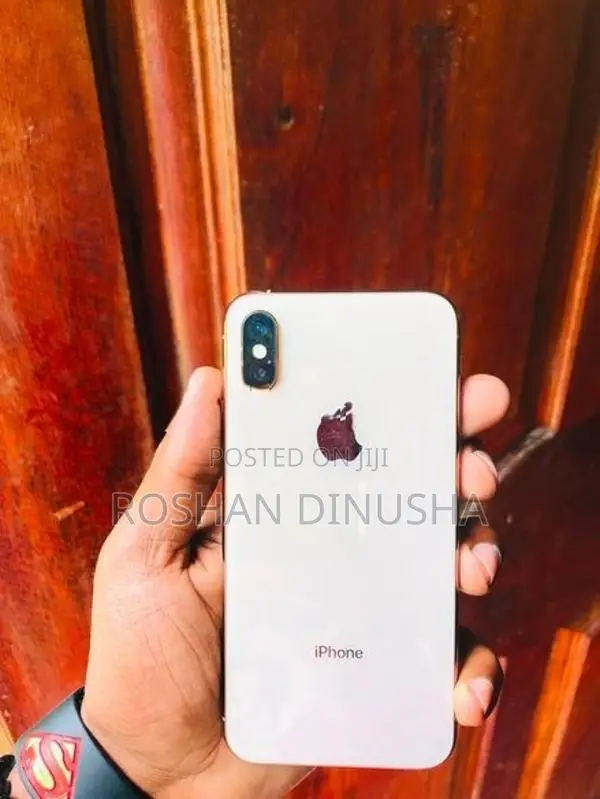 Apple iPhone XS (Used)