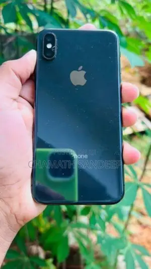 Apple iPhone X (Used)