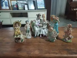 Antiques Leonardo Collection