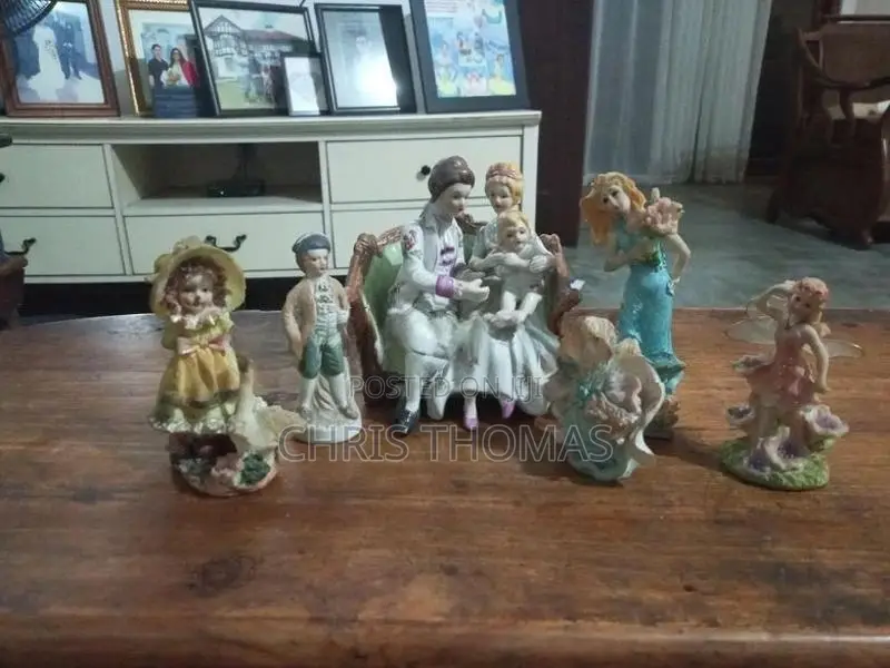 Antiques Leonardo Collection