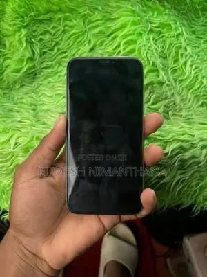 Apple iPhone 11 (Used)
