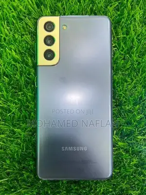 Samsung Galaxy S21 (Used)