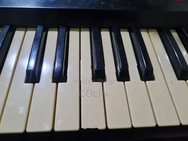 Roland E-14 Keyboard