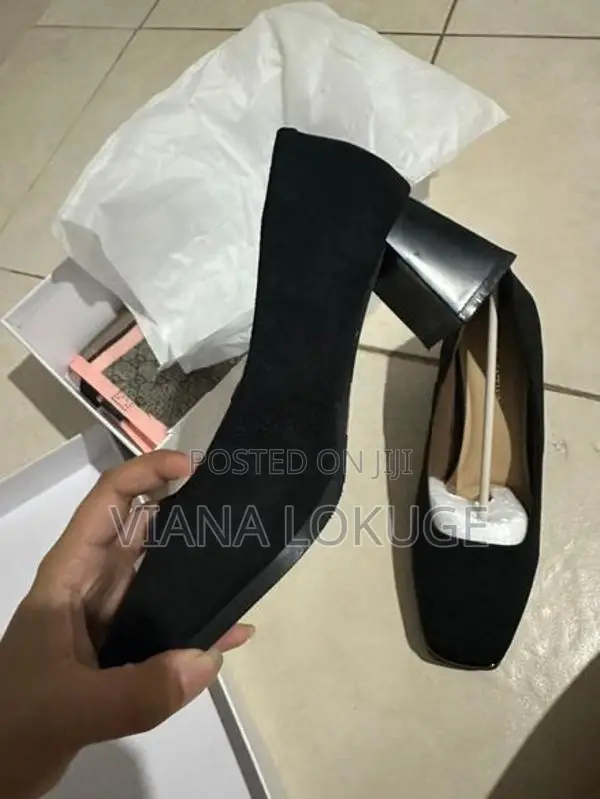 Black Formal Heels