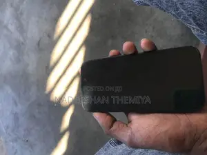 Apple iPhone 15 (Used)