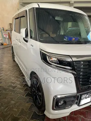 Suzuki Spacia 660 Hybrid FWD 2018 White