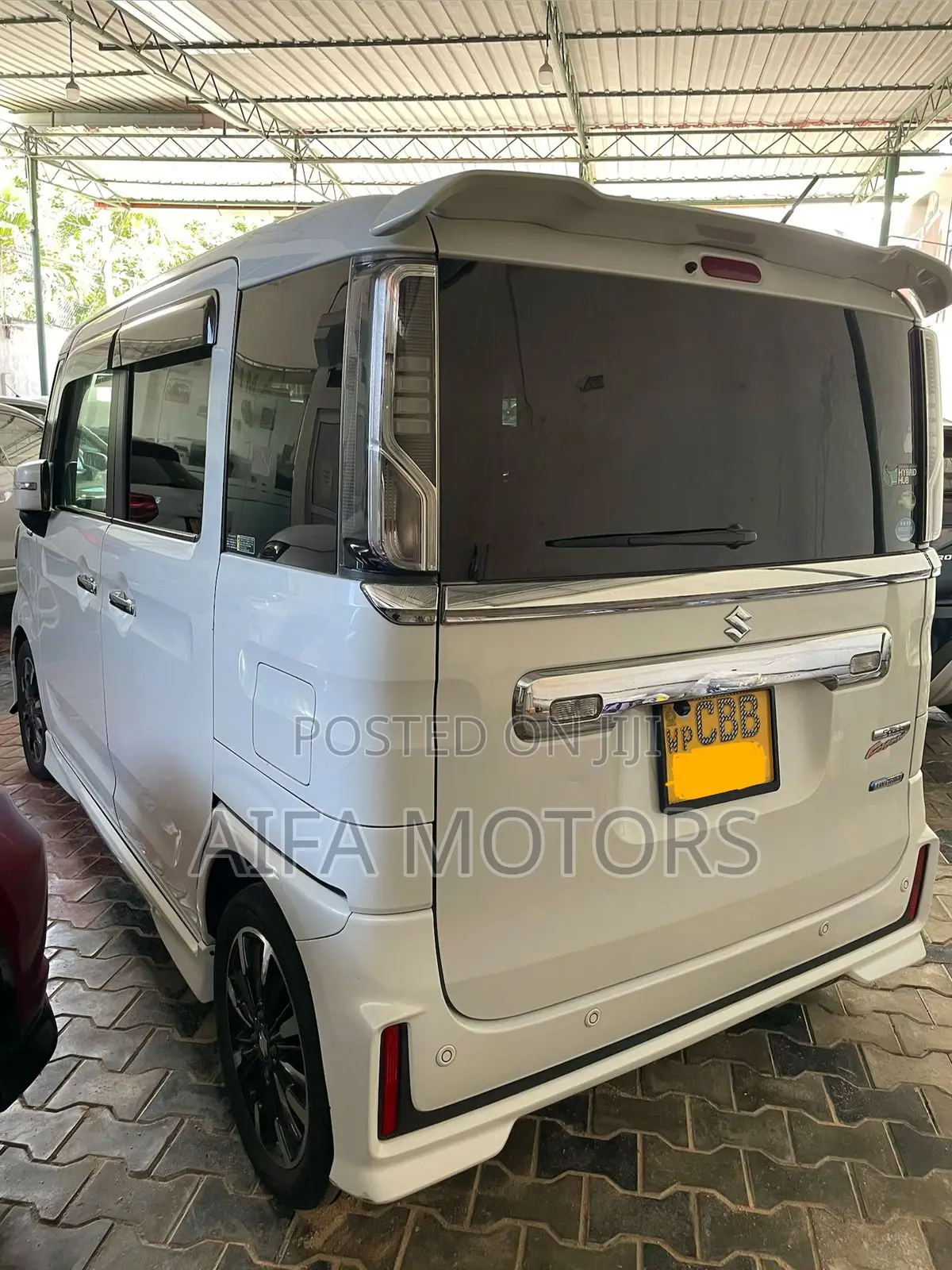 Suzuki Spacia 660 Hybrid FWD 2018 White