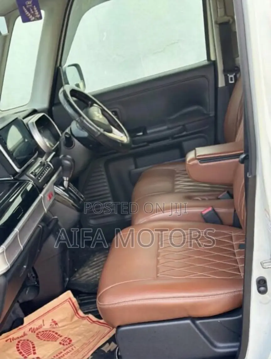 Suzuki Spacia 660 Hybrid FWD 2018 White