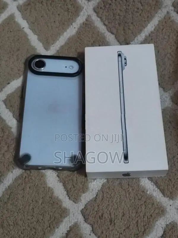 Apple iPhone Air (Used)