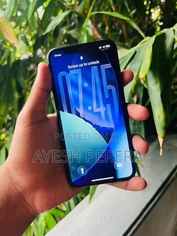 Apple iPhone 11 Pro (Used)