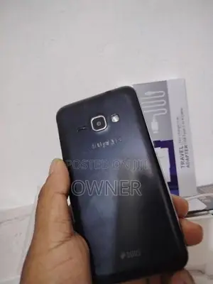 Samsung Galaxy J1 4G Dual Sim (Used)