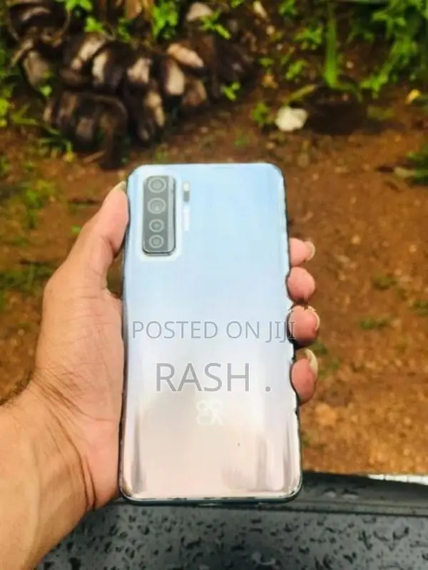 Huawei Nova 7 SE (Used)