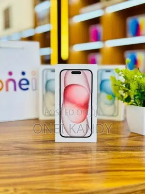 Apple iPhone 15 256GB (Brand New)