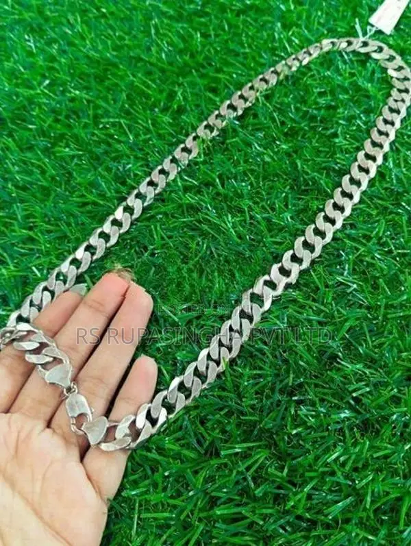 Silver Chain 105G 700MG