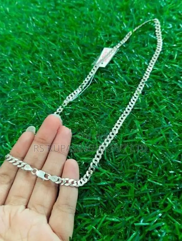 Silver Chain 8G 900MG