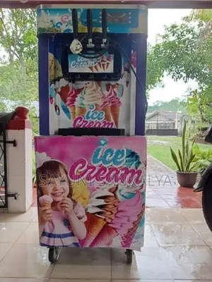 Ice Cream Machine