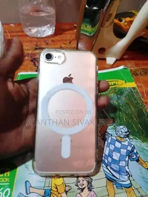 Apple iPhone 7 (Used)