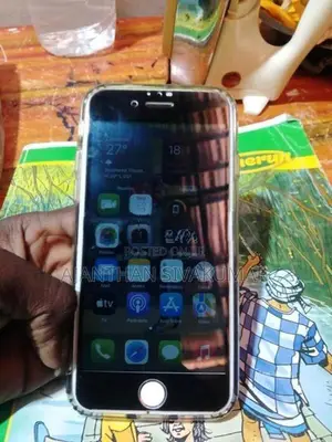 Apple iPhone 7 (Used)