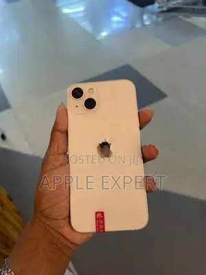 Apple iPhone 13 (Used)