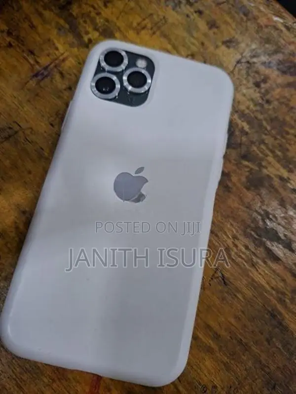 Apple iPhone 11 Pro (Used)