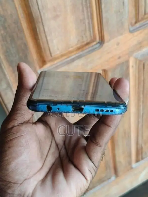 Vivo Y15S 3/32 (Used)