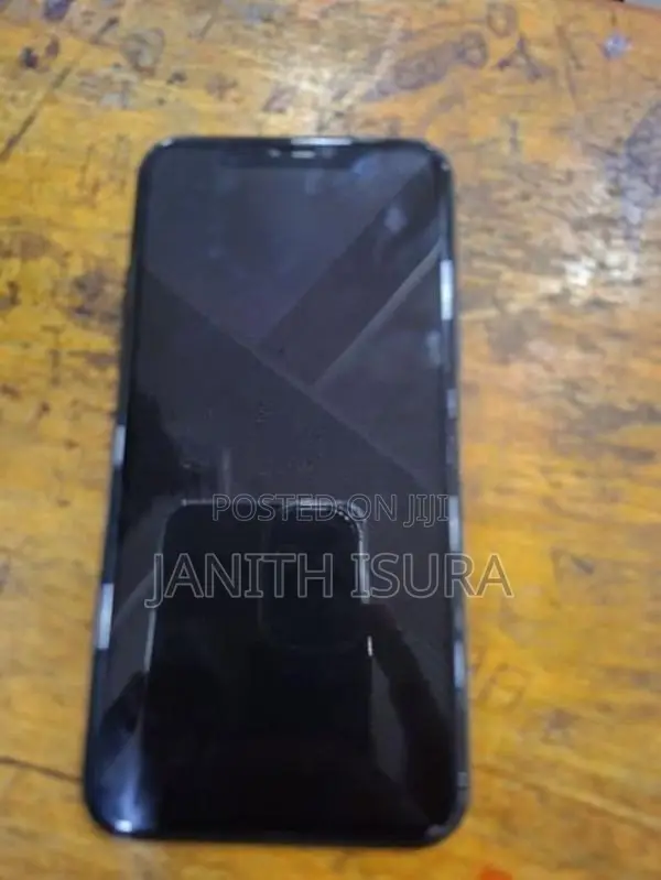 Apple iPhone 11 Pro (Used)