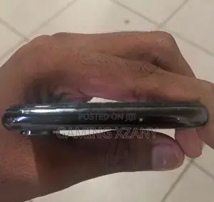 Apple iPhone X (Used)