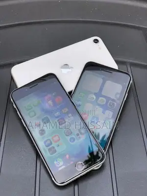 Apple iPhone SE 2 128GB (Used)