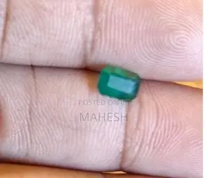 Emerald Vivid Green 1 CT