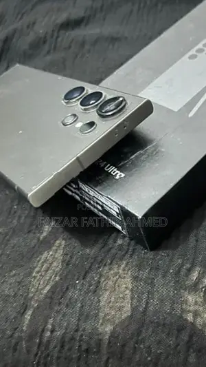 Samsung Galaxy S24 Ultra (Used)