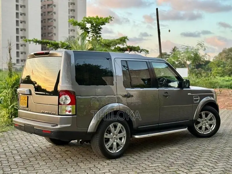Land Rover Discovery 3.0 TDV6 Diesal 2014