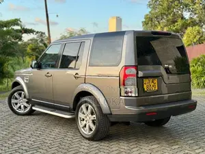 Land Rover Discovery 3.0 TDV6 Diesal 2014