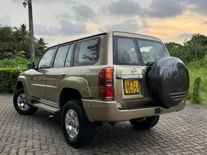Nissan Patrol SGL Diesal 4200cc 2014