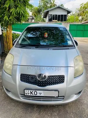 Toyota Vitz 2007