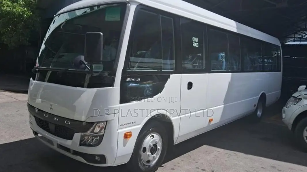 Mitsubishi Rosa HIGH ROOF BUS 2026