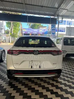 Honda Vezel Z premium 2026