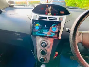 Toyota Vitz 2007