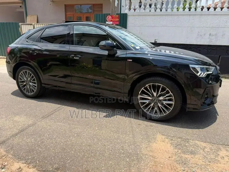 Audi Q3 S Line Sunroof 2023