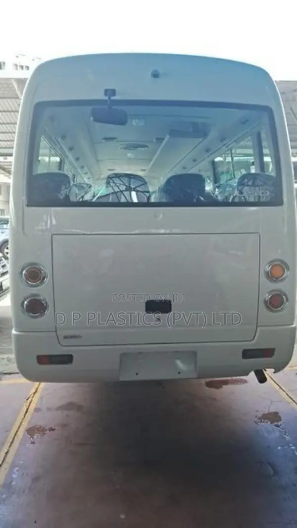 Mitsubishi Rosa HIGH ROOF BUS 2026