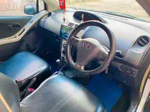 Toyota Vitz 2007