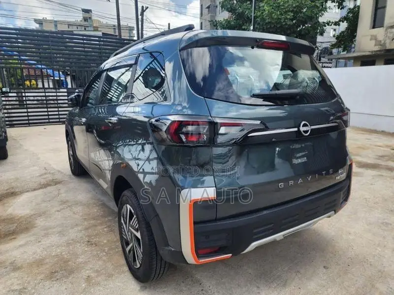 Nissan Magnite Gravite 2026