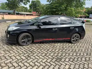 Toyota Prius S 2011