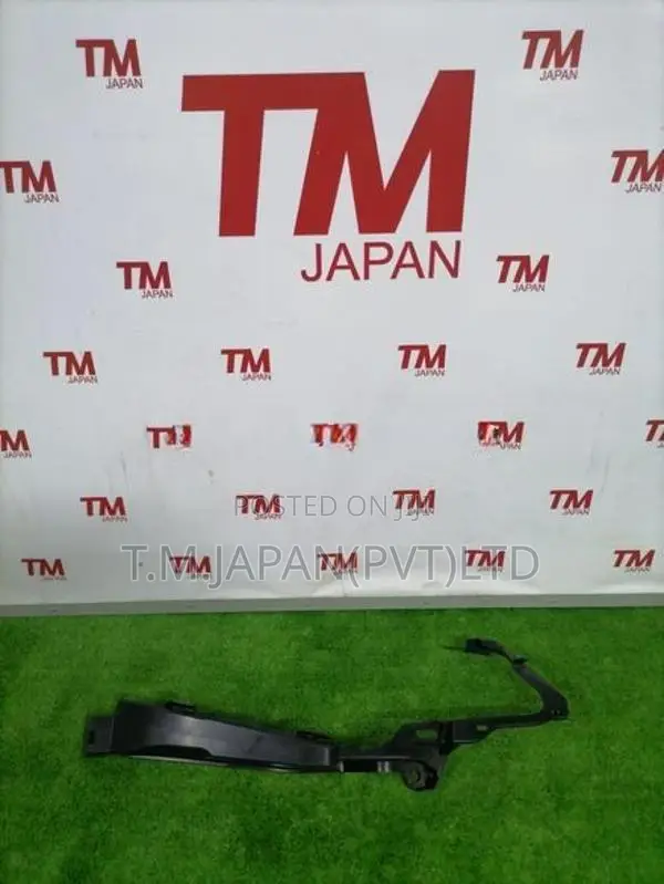 Honda GK3 Head Light Bracket