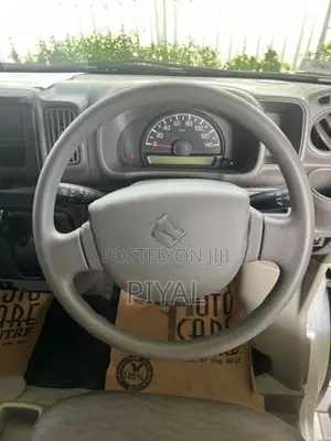 Suzuki Every 2023