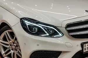 Mercedes Benz E300 AMG Premium Plus 2014