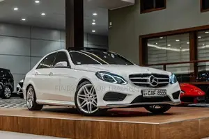 Mercedes Benz E300 AMG Premium Plus 2014