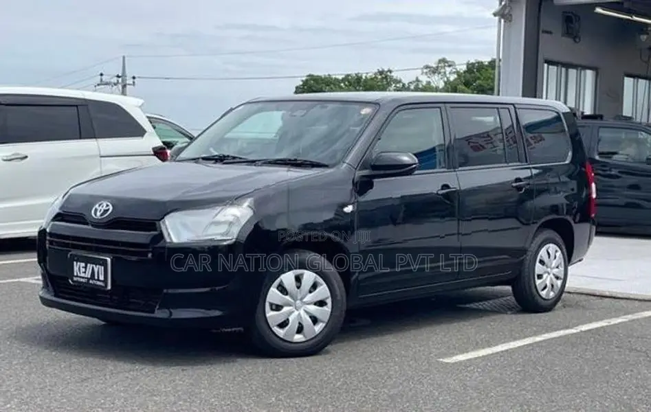 Toyota Probox Hybrid F 2026